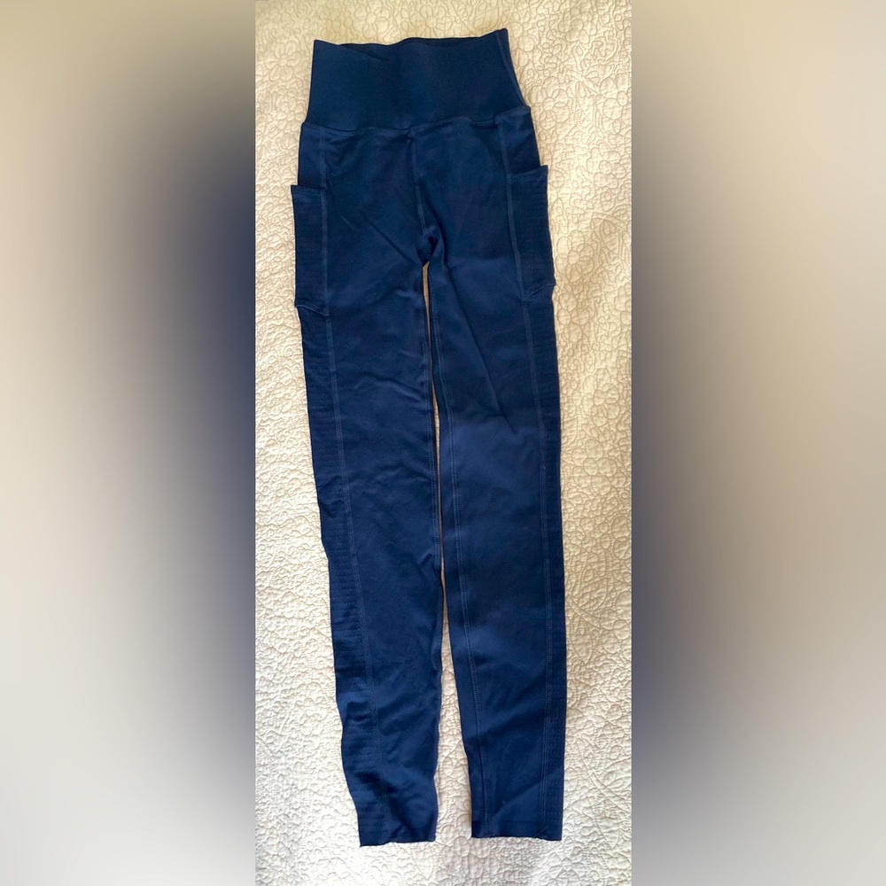 Sculptknit High-Waist Compression Legging - Fabletics, navy size small